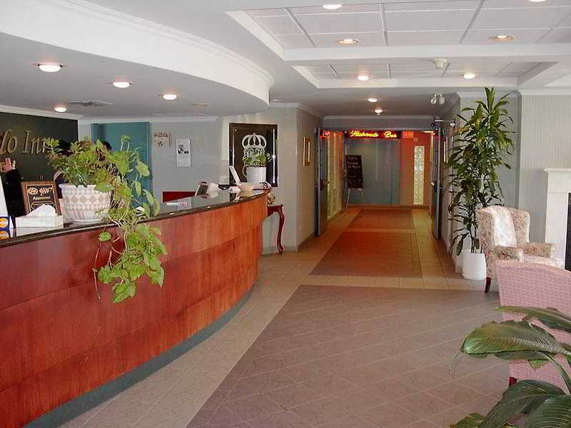 Monte Carlo Inn Oakville Suites Bagian luar foto