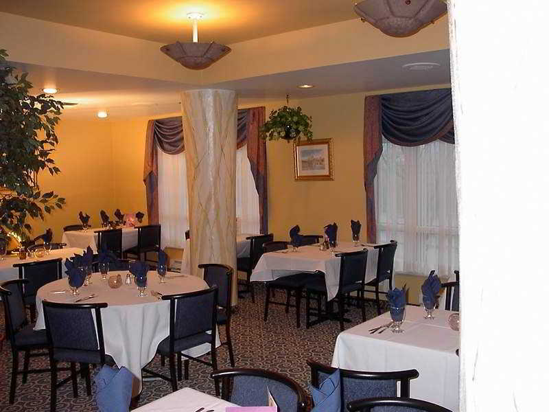Monte Carlo Inn Oakville Suites Bagian luar foto
