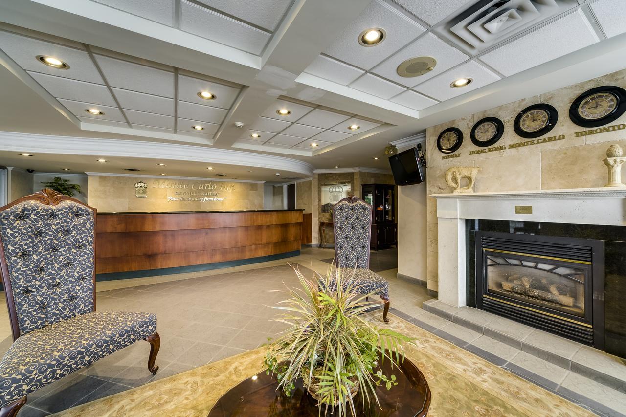 Monte Carlo Inn Oakville Suites Bagian luar foto